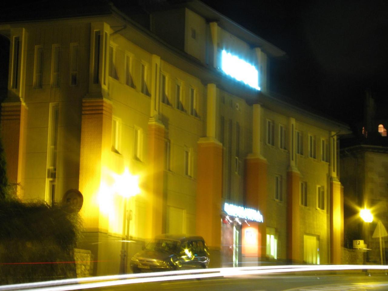 Hotel Elizalde 오이아츠준 외부 사진